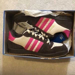 adidas Comptown ST W size 9 BNWT LiMiTED EDITION